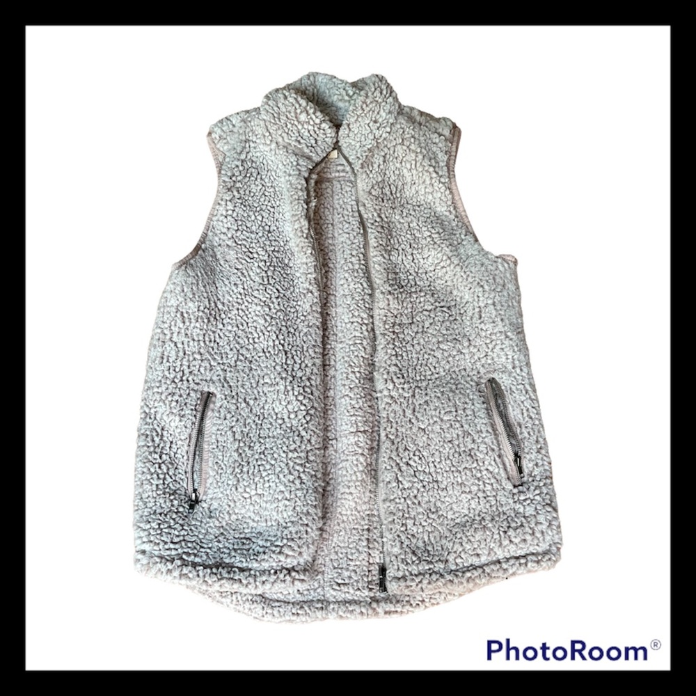 Thread & Supply Sherpa Zip Up Vest Cream Small